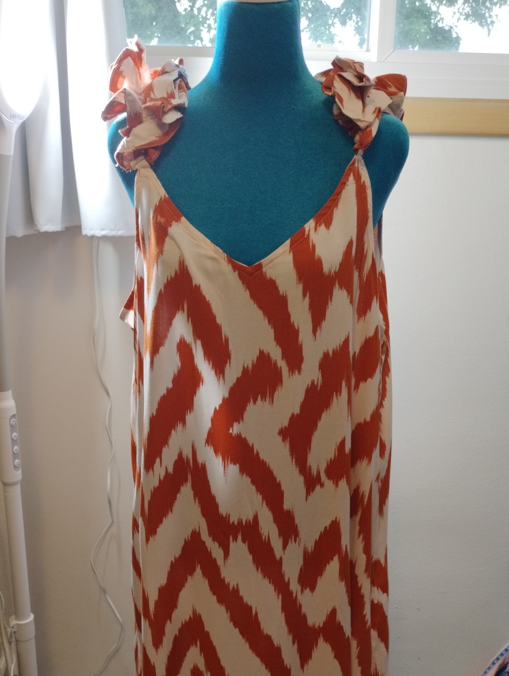 Vince Camuto Rust and Cream Printed Maxi Dress